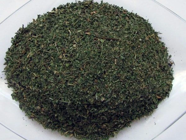 سبزی چوچاق خشک